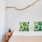 Bright Loft @ Downtown Διαμέρισμα