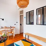 Bright Loft @ Downtown Διαμέρισμα