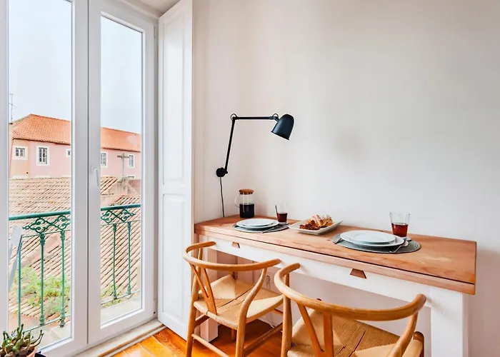 Bright Loft @ Downtown Διαμέρισμα *